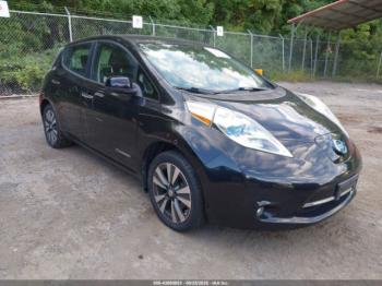  Salvage Nissan LEAF