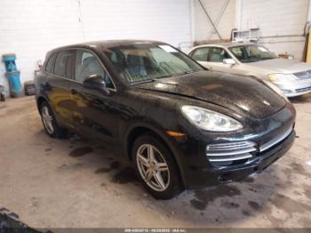  Salvage Porsche Cayenne