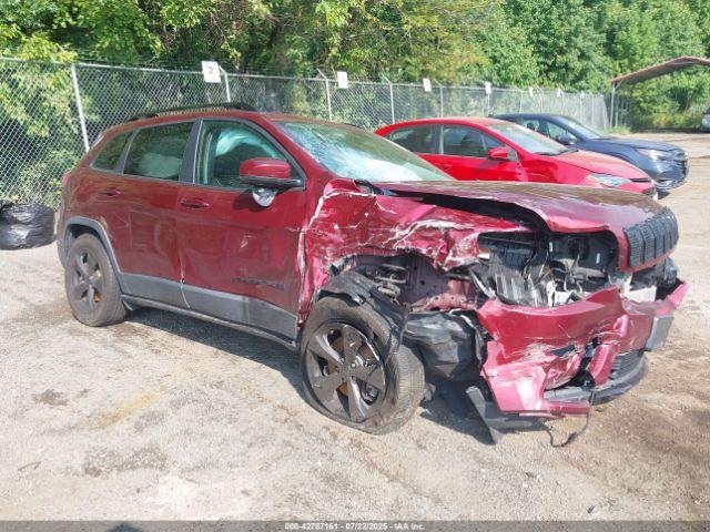  Salvage Jeep Cherokee