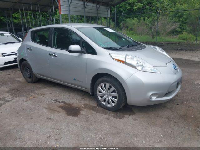 Salvage Nissan LEAF