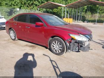  Salvage Nissan Altima