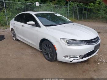  Salvage Chrysler 200