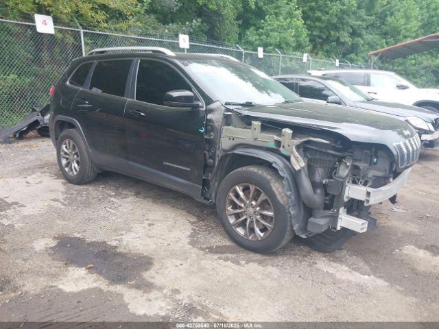  Salvage Jeep Cherokee