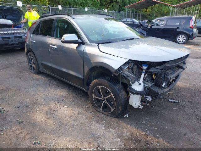  Salvage Kia Niro