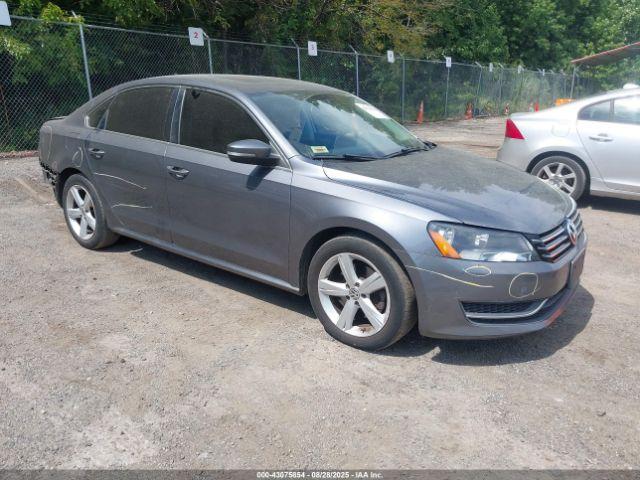  Salvage Volkswagen Passat