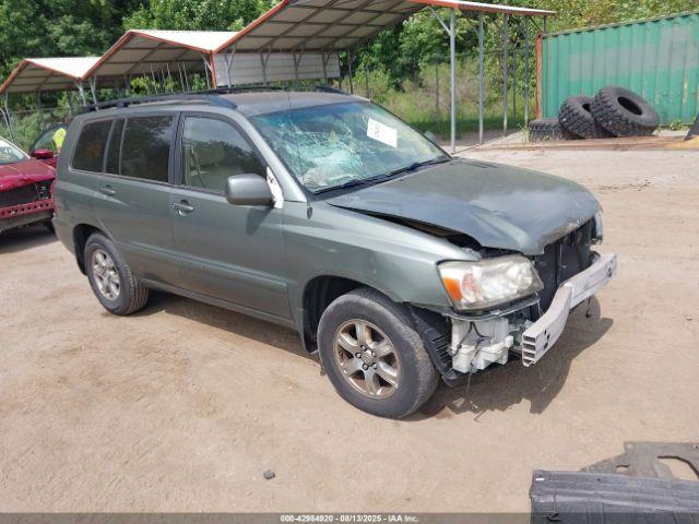  Salvage Toyota Highlander