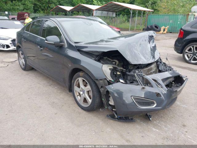  Salvage Volvo S60