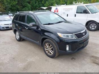  Salvage Kia Sorento
