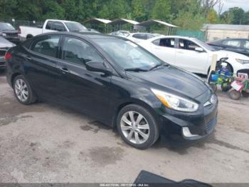  Salvage Hyundai ACCENT