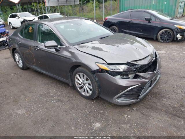  Salvage Toyota Camry