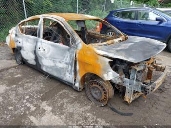  Salvage Nissan Versa