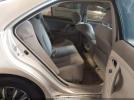 Toyota Camry Le Image 3