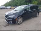 Chrysler Pacifica Touring L Image 10