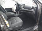 Toyota Highlander Le Image 5
