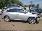 Lexus RX Image 16