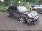 MINI Hardtop Cooper Image 1