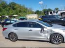 Nissan Altima 2.5 Sv Image 9