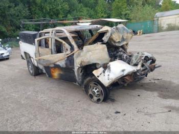  Salvage Chevrolet Silverado 2500