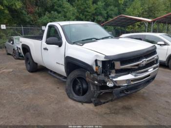  Salvage Chevrolet Silverado 2500