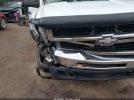Chevrolet Silverado 2500 Work Truck Image 15