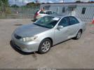 Toyota Camry Xle V6 Image 11