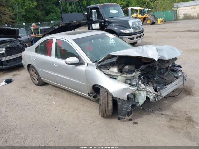  Salvage Volvo S60