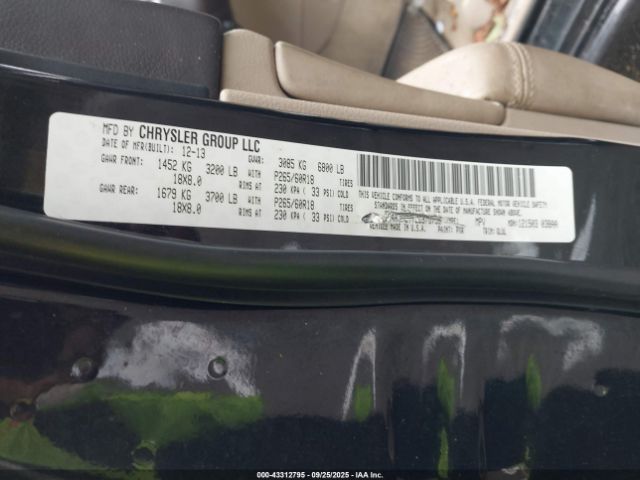 Jeep Grand Cherokee Overland Image 16