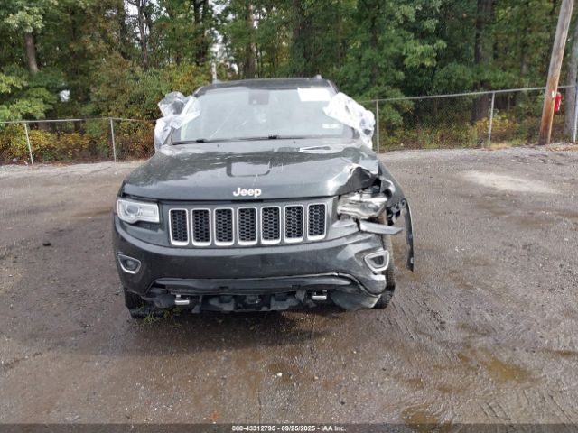 Jeep Grand Cherokee Overland Image 15