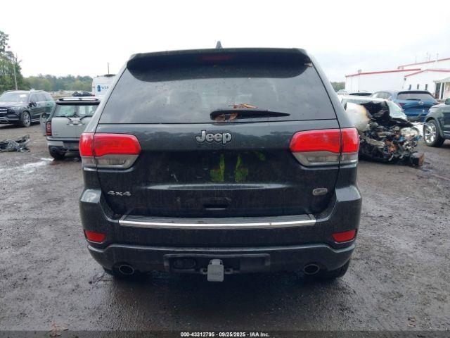 Jeep Grand Cherokee Overland Image 13