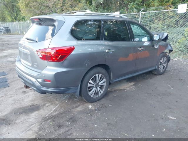 Nissan Pathfinder Sl Image 3