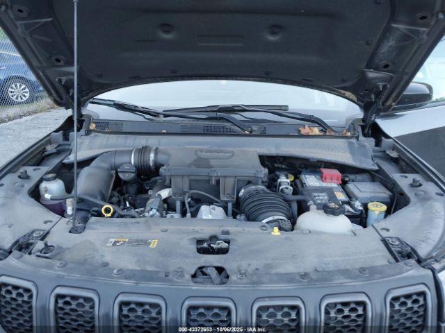 Jeep Compass Trailhawk 4x4 Image 12