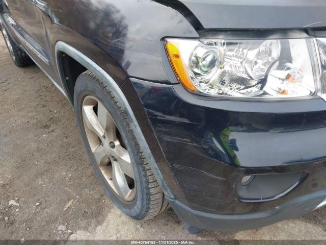 Jeep Grand Cherokee Overland Image 4