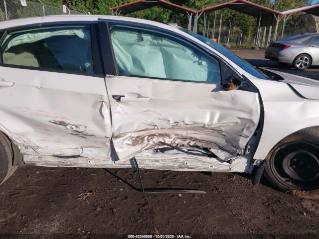 Honda Civic Lx Image 6