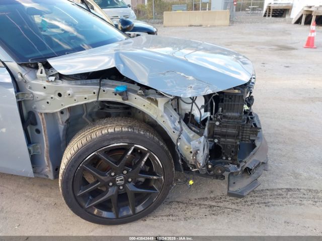 Honda Civic Sport Image 2