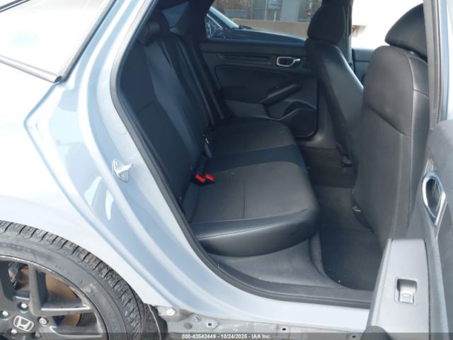 Honda Civic Sport Image 5