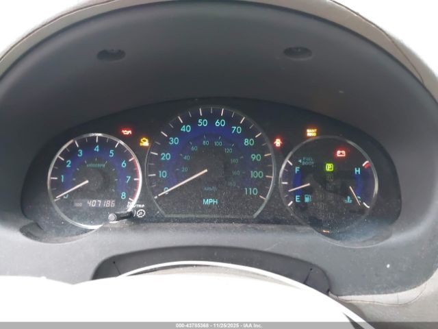 Toyota Sienna Le Image 8