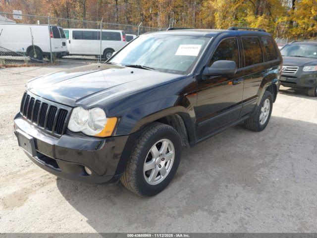 Jeep Grand Cherokee Laredo Image 3