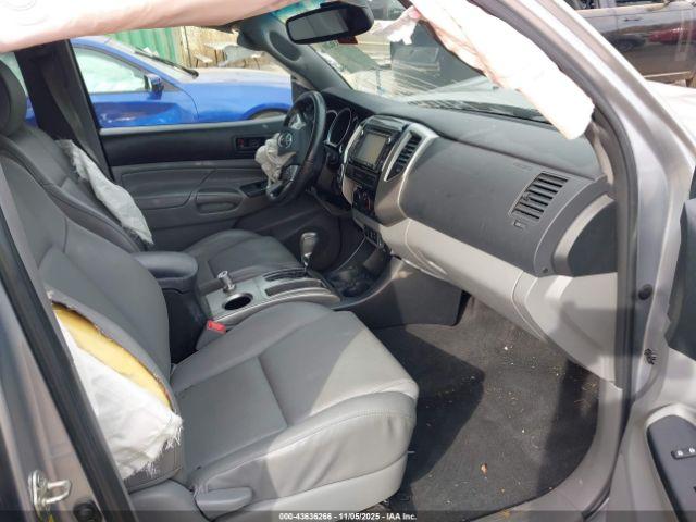 Toyota Tacoma Base V6 Image 7