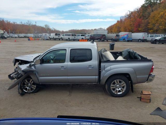 Toyota Tacoma Base V6 Image 13