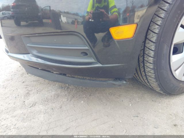 Chevrolet Cruze Ls Auto Image 10