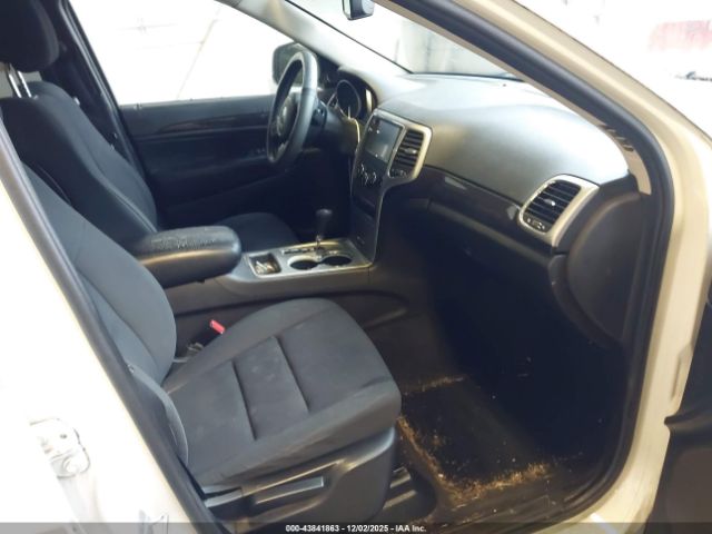 Jeep Grand Cherokee Laredo Image 3