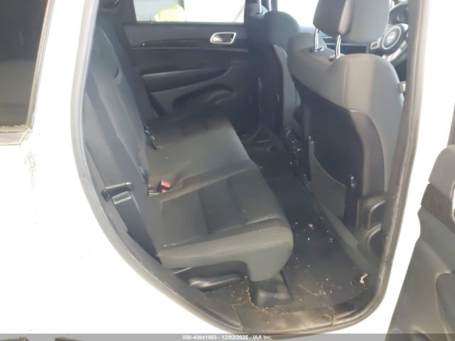 Jeep Grand Cherokee Laredo Image 12