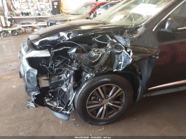 INFINITI Qx Luxe Image 16