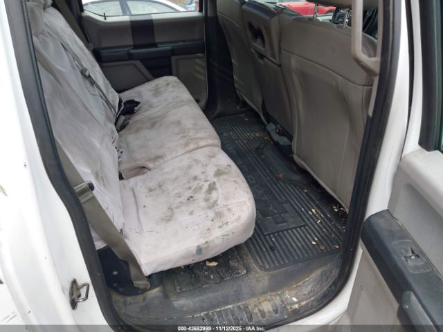 Ford F-350 Xl Image 19