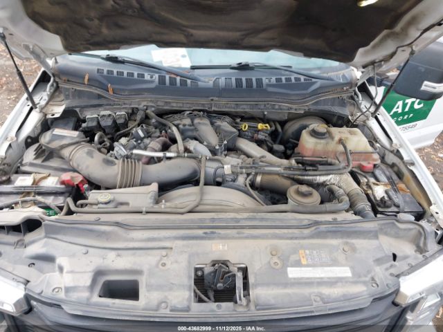 Ford F-350 Xl Image 13