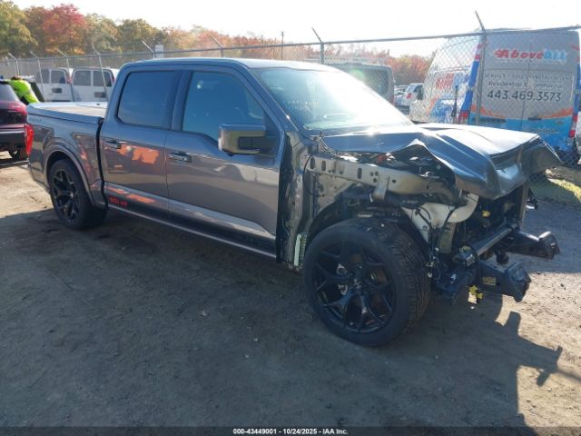 Ford F-150 Lariat Image 1