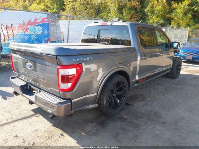 Ford F-150 Lariat Image 8