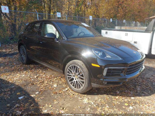  Salvage Porsche Cayenne