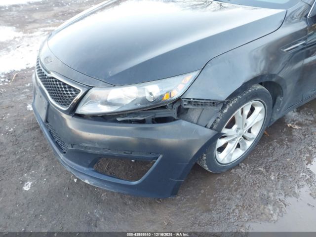 Kia Optima Ex Image 8