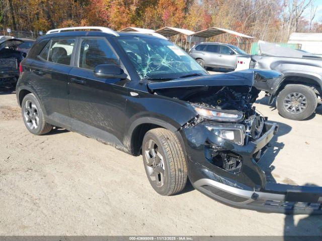  Salvage Hyundai VENUE